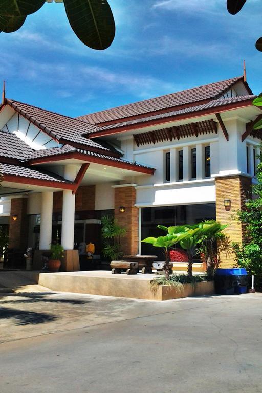 Ariya Inn Chiangrai Chiang Rai Exterior foto